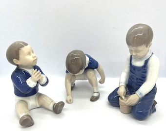 ヴィンテージ Bing & Grøndahl 磁器製置物、積み木を持つ少年 - Etsy 日本
