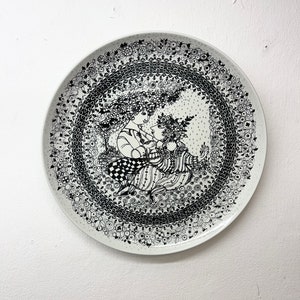 Bjorn Wiinblad Nymolle Dish, MINT XL &quot;Spring&quot; dish Four Seasons series, wall or display plate with Black decor, vintage Danish design