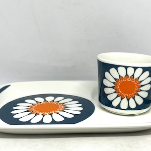 Figgjo Flint Daisy TV sets/ Breakfast sets, mint sets from Turi Design Daisy, rare coffee cup and plate, Turi Gramstad Oliver vintage design
