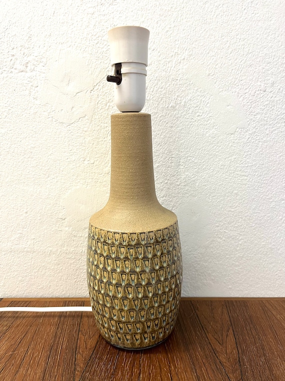 Soholm テーブルランプ、Erling Mortensen による珍しい「パイナップル 