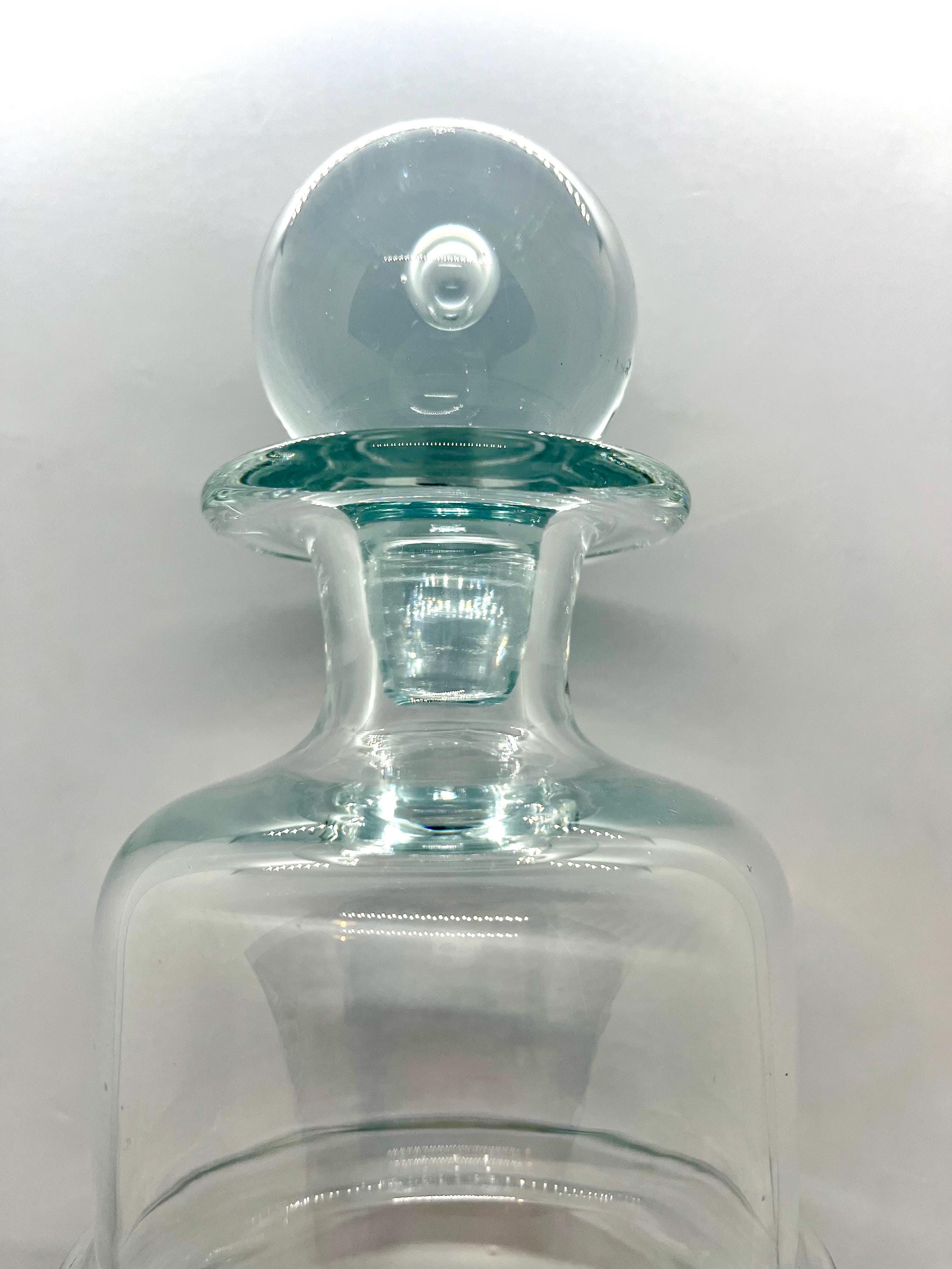 ホルムガード ガラス ウイスキー / ワイン デカンタ、レジメント
