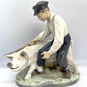 ロイヤルコペンハーゲン ハッピーピッグ　豚 Royal copenhagen pig - Etsy 日本