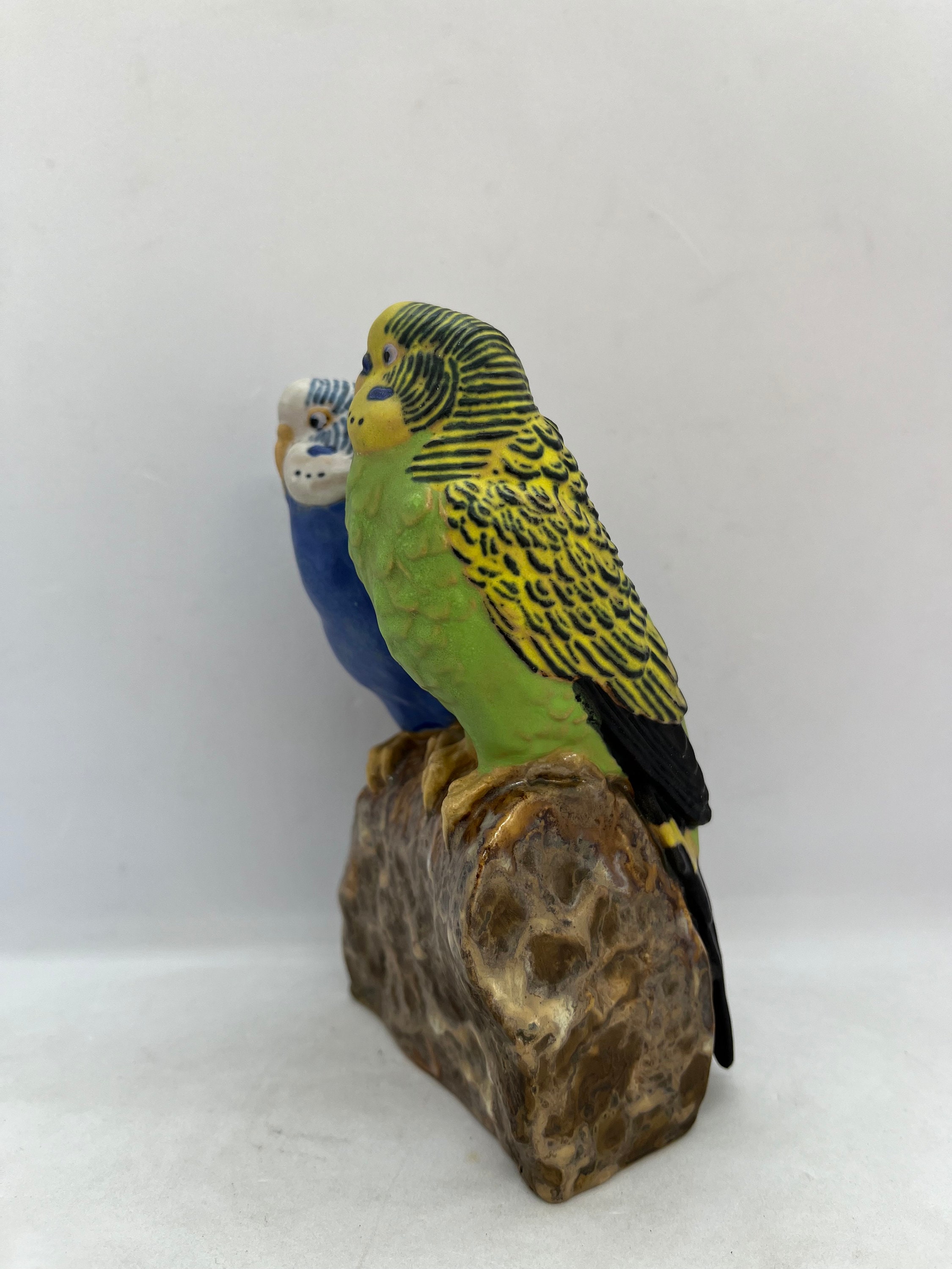 ロイヤル コペンハーゲンのセキセイインコの置物、新品、枝に止まった