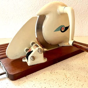 Vintage original Eva slicer, Danish design RARE Cream and Teak bread slicer, Eva 1950s iconic household necessity