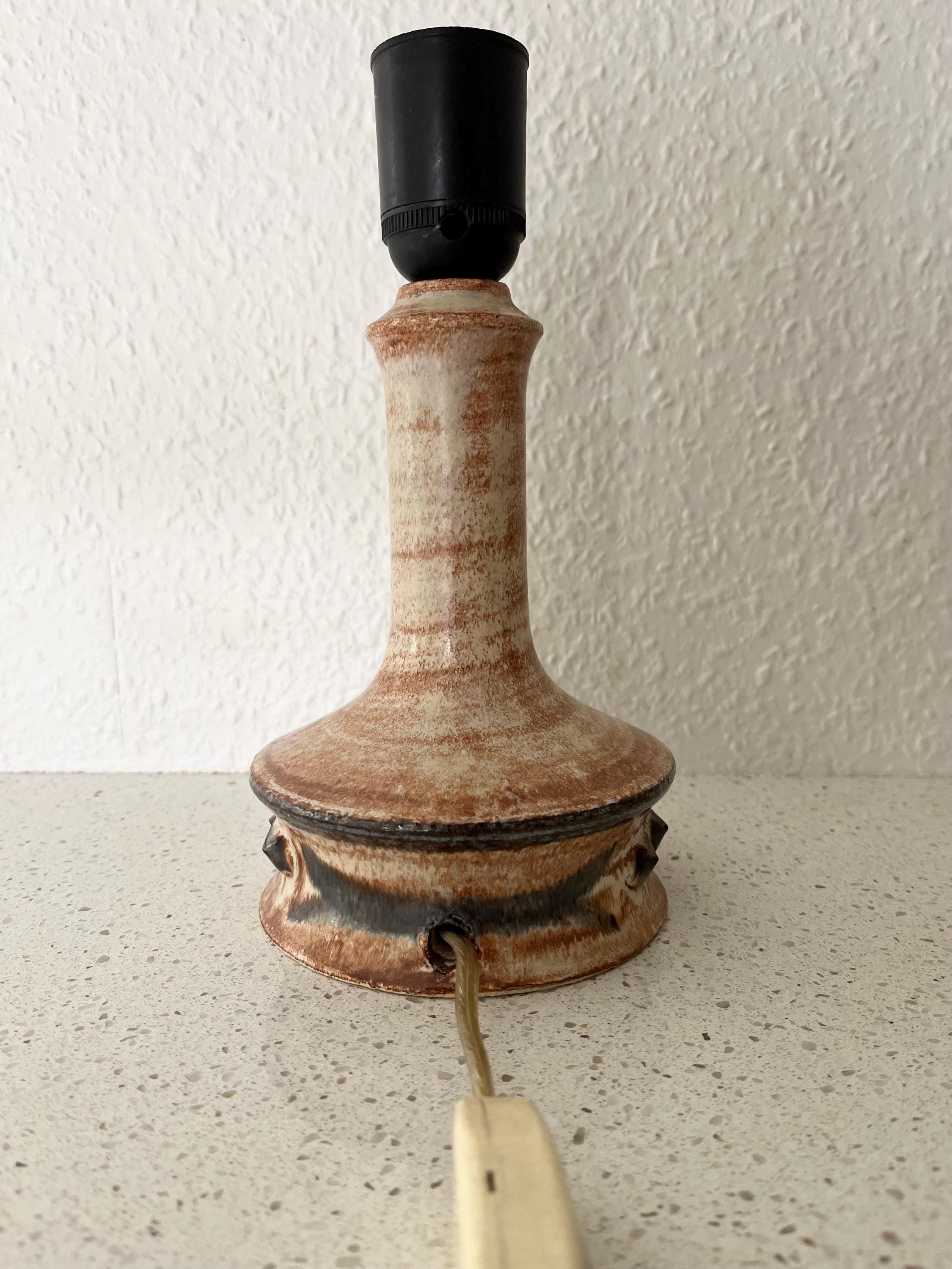 北欧1970年代　Jette Helleroe for Axella デンマーク Handmade Ceramic Table Lamp by Jette Hellerøe for Axella