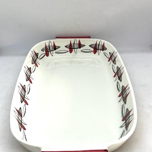 Rorstrand Ellips serving dish oven proof large size, designed by Marianne Westman for Rörstrand, midcentury Swedish design