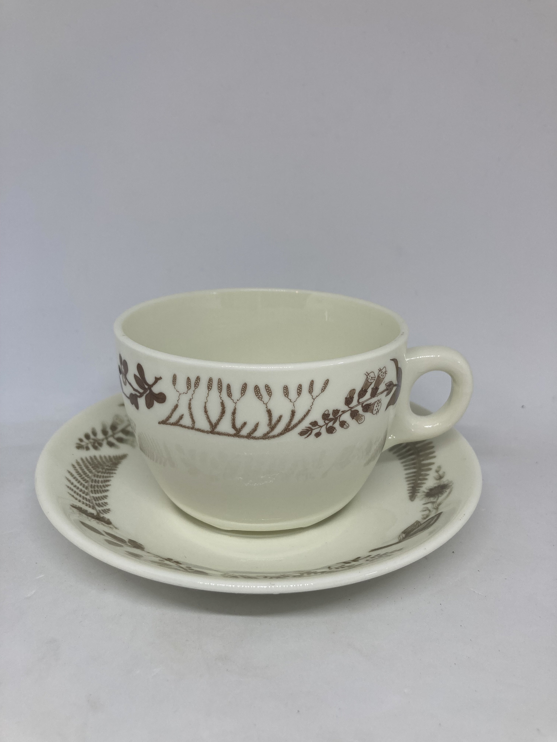 Stig Lindberg Medicinalväxter teacup duos, Gustavsberg midcentury design