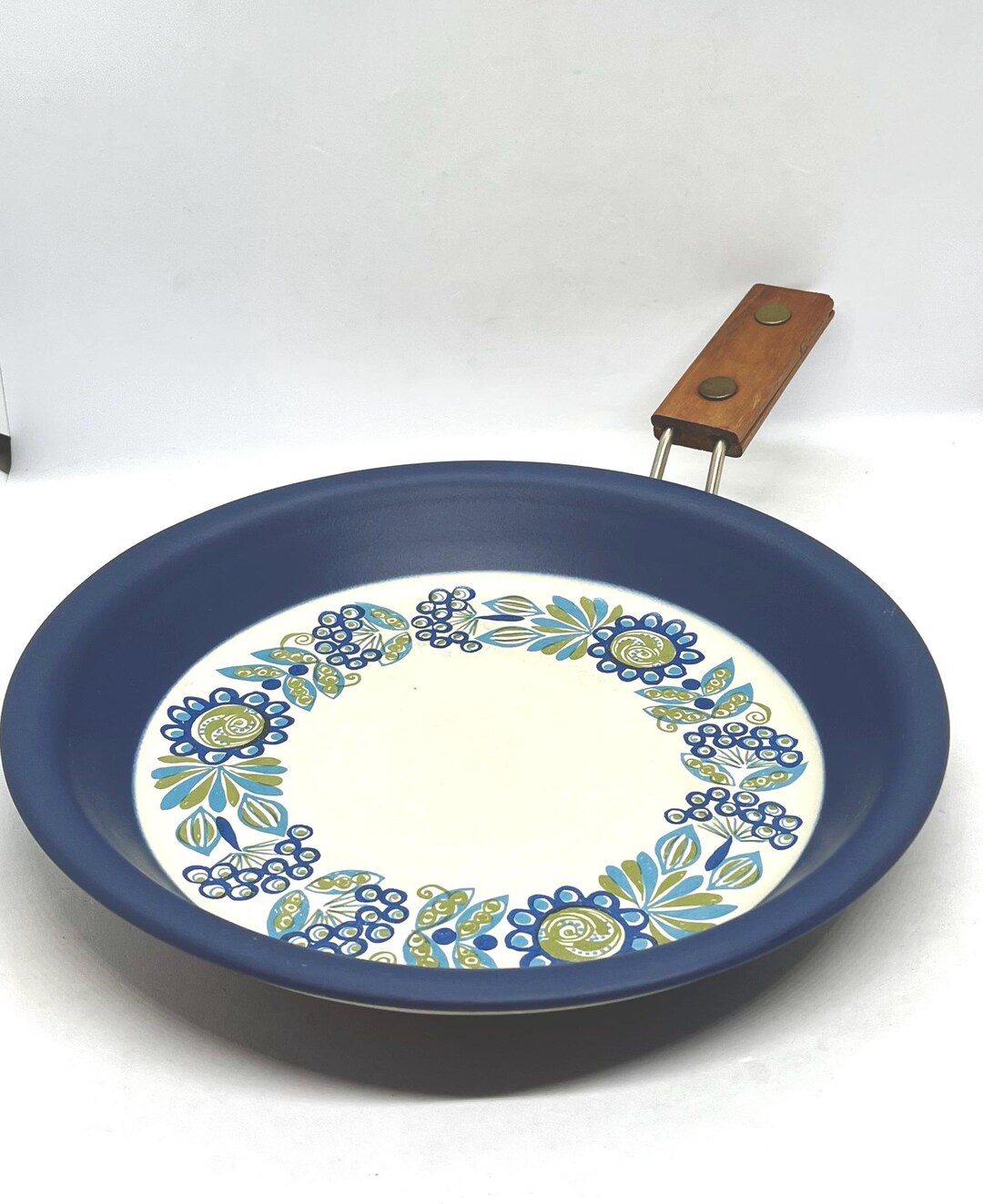 ☆ Figgjo フィッギオ　vulcanus 　tor Viking Figgjo Tor Viking Vulcanus Large Stoneware Skillet, Swedish