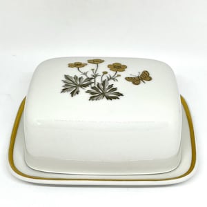 Royal Copenhagen Butter Box Liselund, Mint condition hand painted Liselund Botanical with Gold Accents, Vintage Danish design