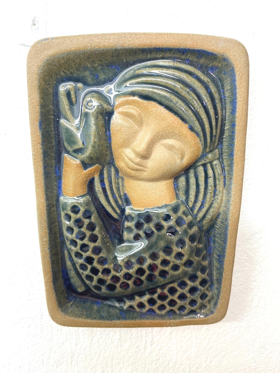マリアンヌ・スタルク プレート Marianne Starck Ceramic Wall Plate