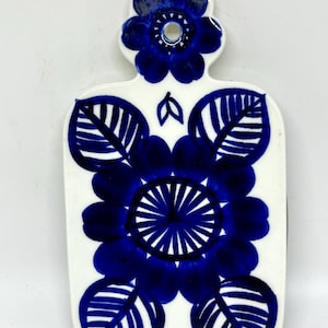 Arabia Köökki board, hand painted cheese board / wall decoration, design by Gunvor Olin-Grönqvist, vintage Finnish design