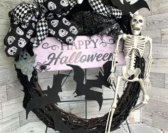 Halloween wreath for front Door, skeleton wreath, fall wreath, Halloween decor, spooky Halloween wreath, Halloween  skull wreath