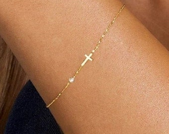 Gold Cross with Diamond Bracelet, Cross Gift Bracelet, 14k Solid Gold Bracelet with Diamond and Cross, Gold Cross Bracelet Gift, Cross Gift