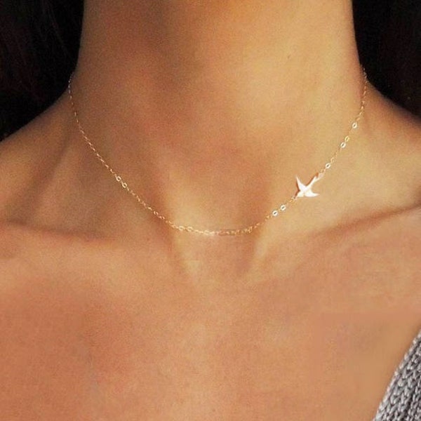 Gift For Women, Bird Necklace, Animal Necklace, Dainty Necklace, Tiny Gold Necklace, Gold Necklace, Tiny Necklace, Bird Choker, Gift for Her