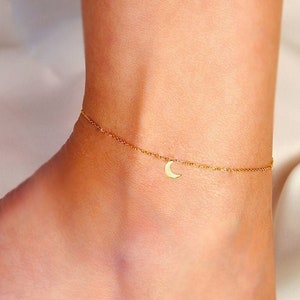 Dainty Moon Anklet, Tiny Moon Anklet, Gold Anklet, Gift Moon Anklet, Moon Anklet, Tiny Anklet, Gold Moon Anklet, Charm Anklet, Dainty Moon