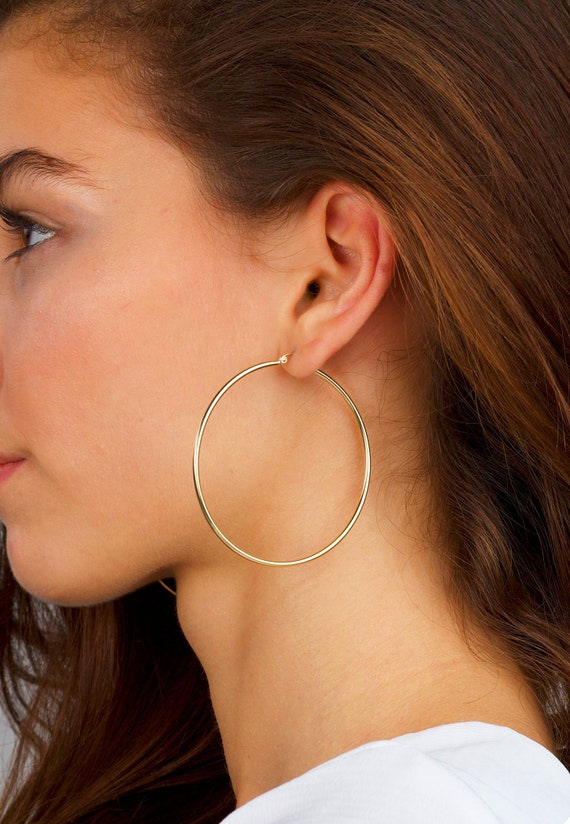 Buy Womens Hoop Earrings,Silver Hoops Earrings for Women,18K Gold Polished Big  Round Circle Earrings Fashion Jewelry Ladies Large Earrings Hoops Online at  desertcartINDIA