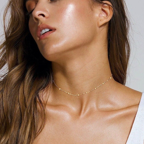 Collier ras de cou satellite, collier ras de cou en or, tour de cou de perles simple, collier ras de cou délicat, collier ras de cou superposition, petit collier ras de cou