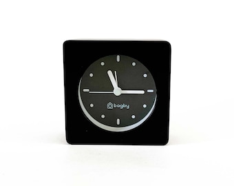Quiet Black Wooden Analog Silent Alarm Clock, Minimalist Design, Snooze, No cable, Gentle alarm sound, gift for friends, Punkt clock