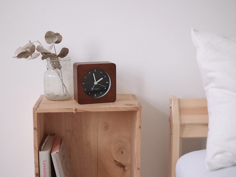 Quiet Analog Alarm Clock, Alarm Clock Silent Wooden, Night light, Gentle sound, No Ticking Noises, Minimalist, Snooze Function image 1