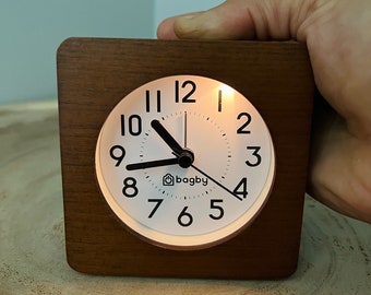 Quiet Alarm Clock Silent Wooden, Quiet Alarm Clock, Snooze Function, Large Face. Numbered Dial, Night light, Gentle sound, Traditional Clock