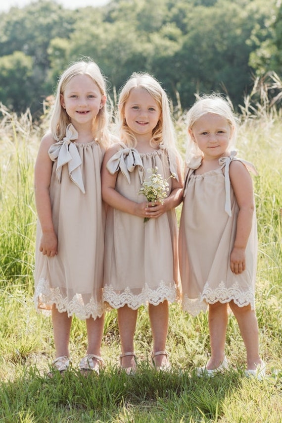 Eik Groot universum Bijna dood Boho Dress for Girls Whimsical Dress for Girls Pillowcase - Etsy België Eik Groot universum Bijna dood Boho Dress for Girls Whimsical Dress for Girls Pillowcase - Etsy België