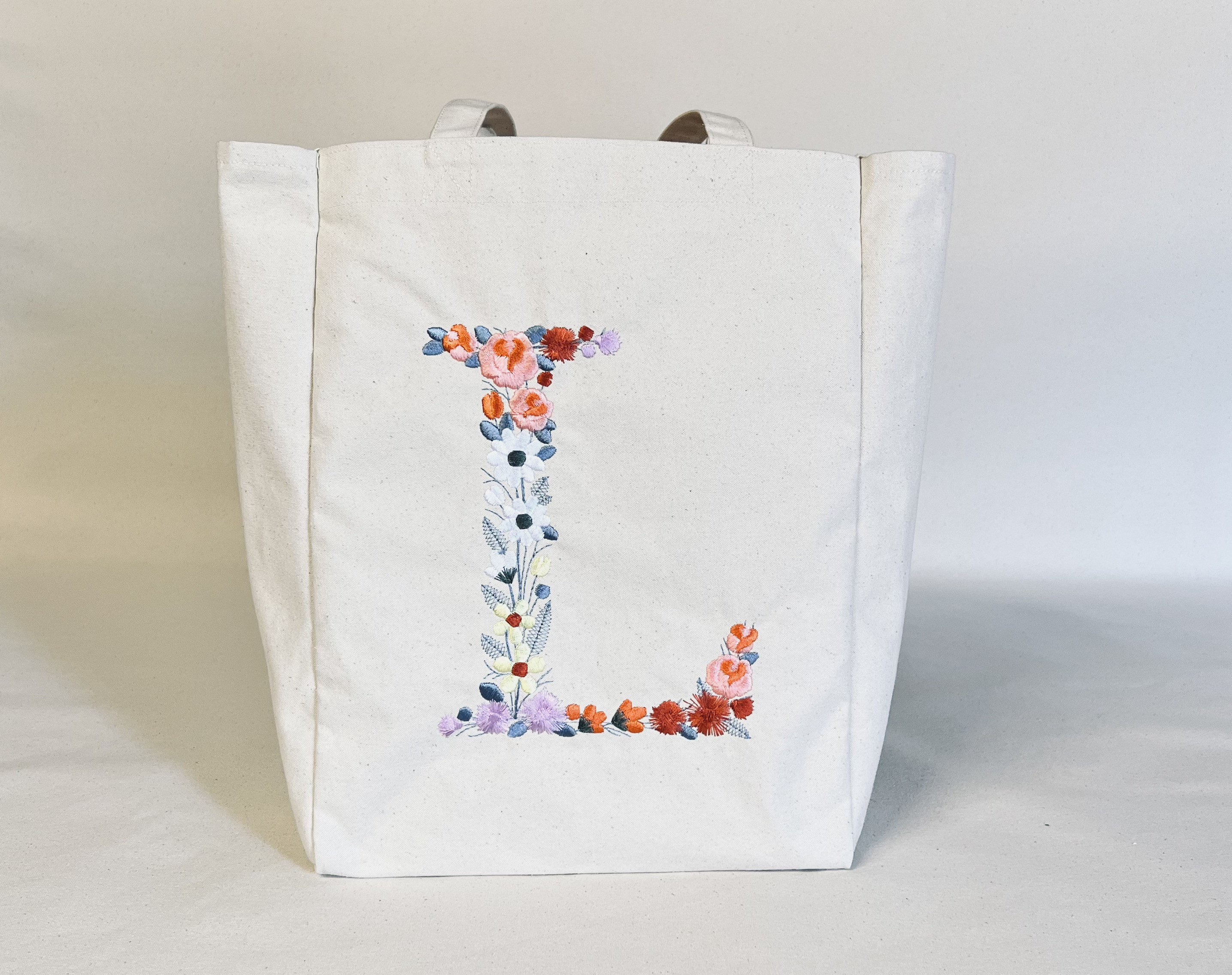 Personalized Embroidered Canvas Tote Bag,Monogram Floral,Natural Tote Bag, Cotton Canvas,Shopping Bag,Book Tote, Laptop Bag