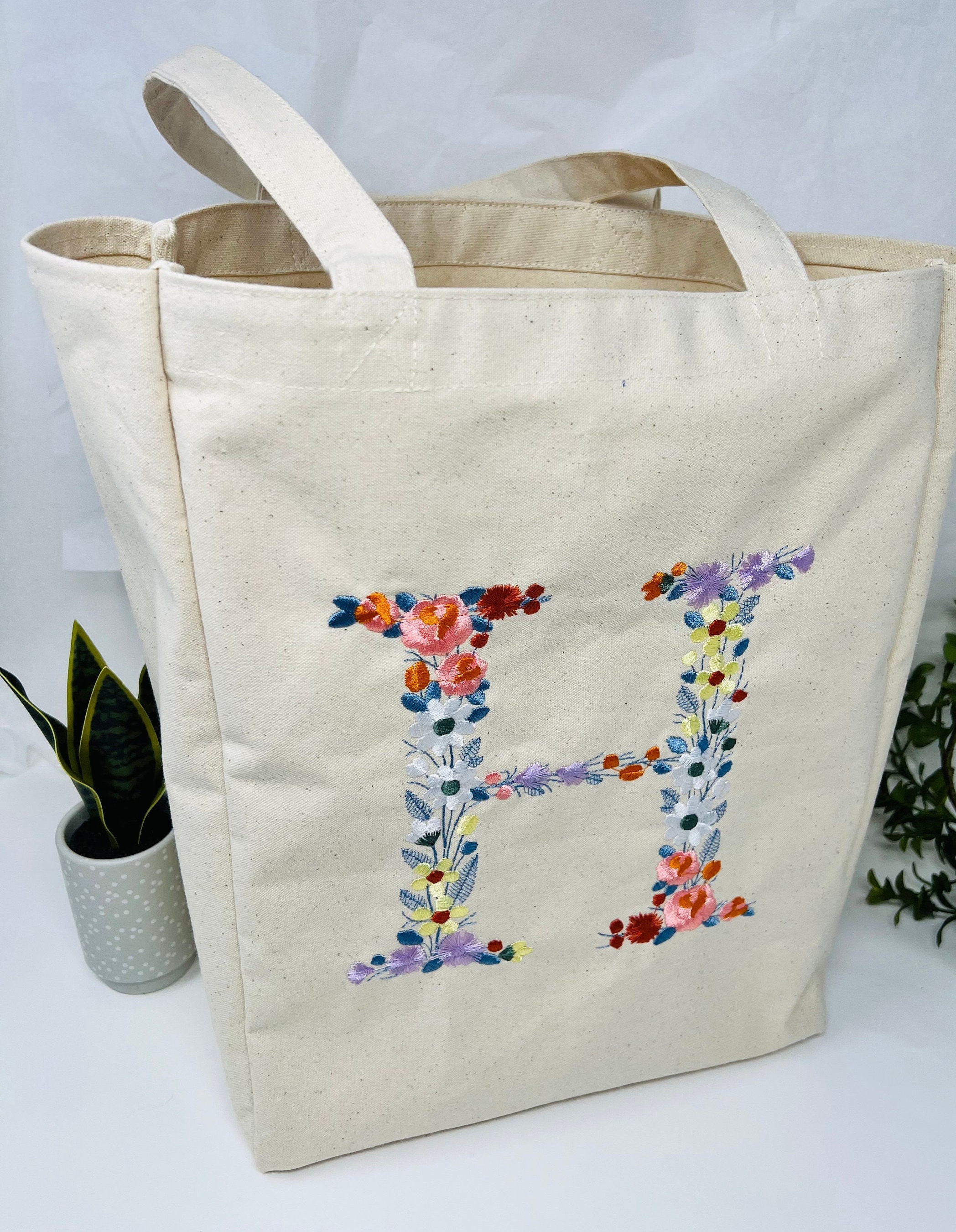 Personalized Embroidered Canvas Tote Bag,Monogram Floral,Natural Tote Bag, Cotton Canvas,Shopping Bag,Book Tote, Laptop Bag