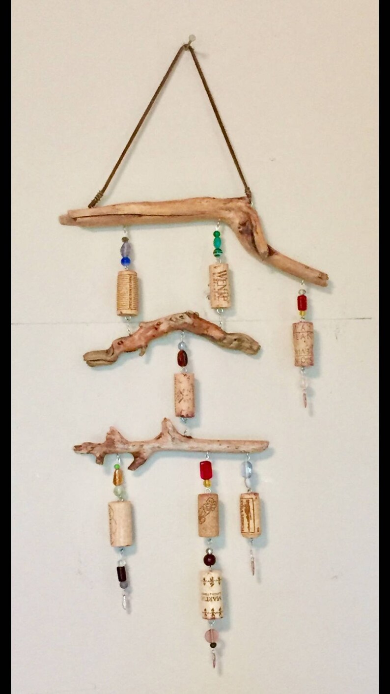 Hanging wine cork art TWISTED SISTER