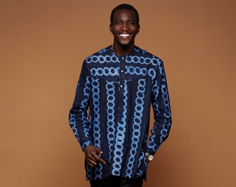 Camicia da uomo africana, camicia da uomo Ankara, camicia blu navy da uomo africano, T-shirt da uomo africana, camicia da uomo Tiedye, camicia da uomo Roundneck, Men Hand dyed