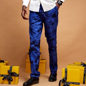 Ankara Herren Baumwollhosen: Slim Fit Hose mit afrikanischem Print