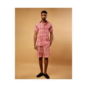 Men beach wedding attire, men&#39;s vacation short and shirt set,  fun colorful shorts,  African print shorts, Summer mens shorts, mens shorts