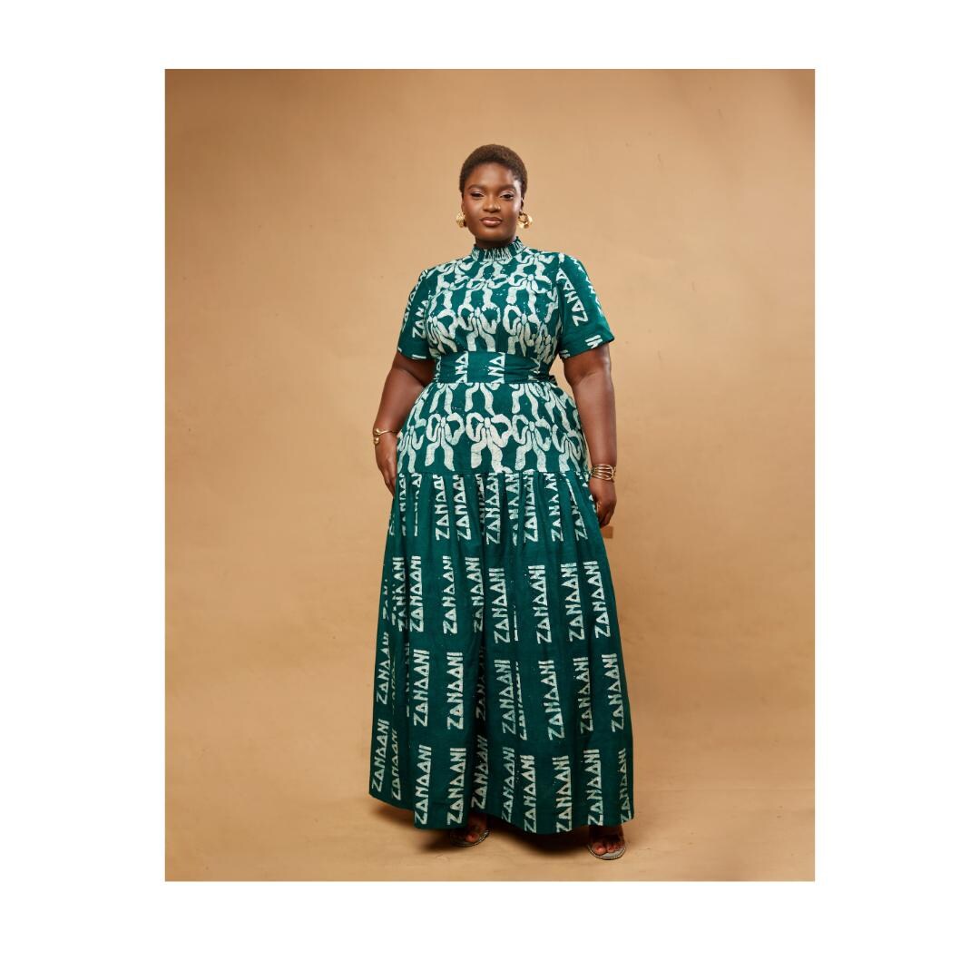 手染めアフリカンプリントのマキシドレス：グリーンコットンアンカラ