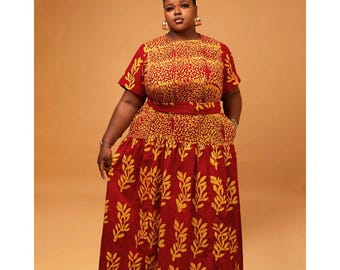 Rotes Tie-Dye Afrikanisches Kleid: Handgefärbtes Baumwoll-Bubu