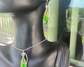 Lab-Created Green Opal Jewelry Set – Wire Wrapped Pendant and Earrings with Sterling Silver Chain, Handmade Gift for Her
