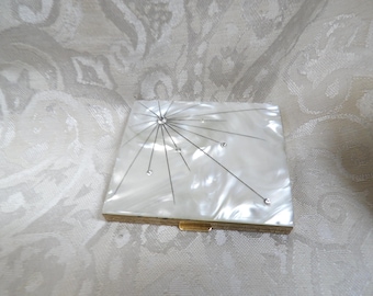 Vintage Mother Of Pearl Starburst Rhinestone Powder Compact