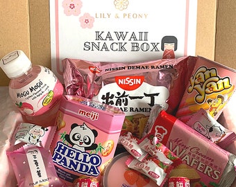 Kawaii Cute Deluxe Japanese Snack Box | Asian Snack Box | Birthday Gift Box | Anime Manga Snacks | Sweet Savoury Treats Snack Box