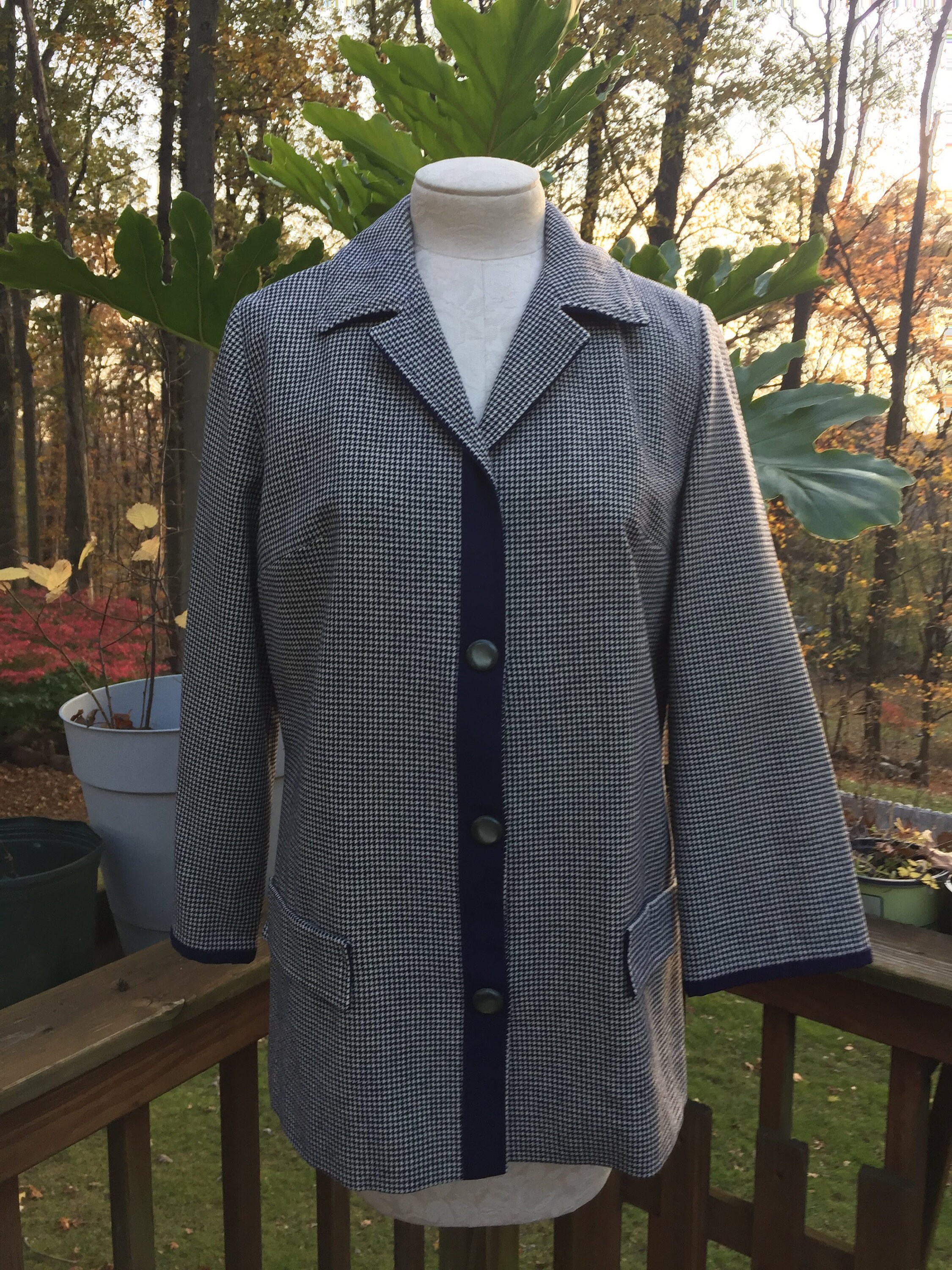Vintage Navy Tweed Wool Blazer l 80s V-neck Wool Lined Jacket l Women's Half Belt Back Jacket