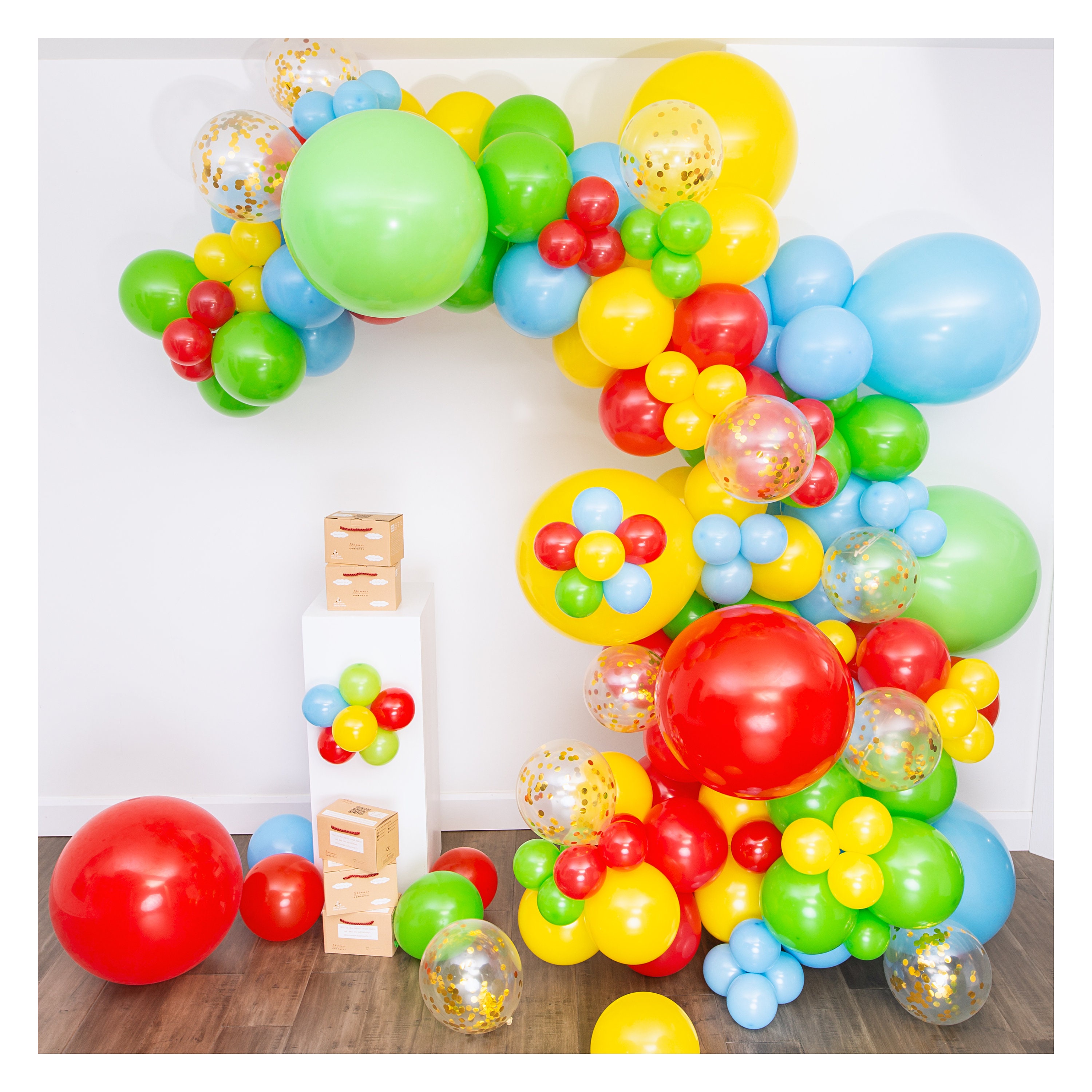 Roblox Theme Garland  Balloons, Custom balloons, Balloon garland