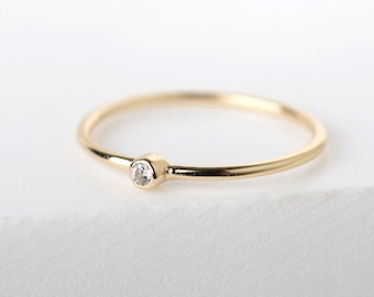 Dainty ring - Stone ring - Minimalist ring - Dainty gold ring - Thin gold ring - Minimal ring - Gold ring - Gold band ring - Dainty jewelry