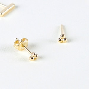 Three dot studs - Tiny stud earrings - Tiny gold studs - Dainty studs - Dainty gold studs - Silver tiny earrings - Minimalist earrings