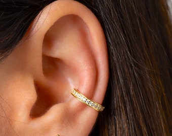 Ear Cuff - Goldene Ohrmanschette - Muschel Ohrmanschette - CZ Ohrmanschette - Nicht durchbohrte Muschel Ohrmanschette - Huggie Ohrmanschette