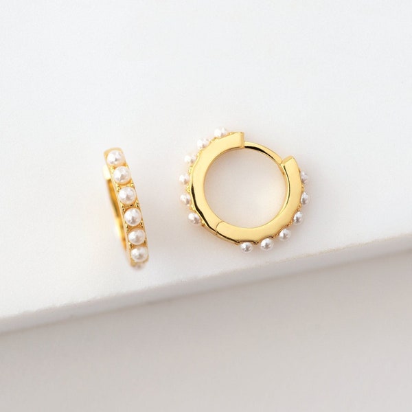 Peggie Earrings main image 1