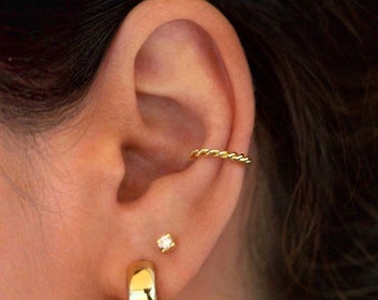 Gevlochten oormanchet goud - Oormanchet geen piercing - Sierlijke oormanchet - Sterling zilveren oormanchet - Minimalistische oormanchet zilver - Twisted Ear Cuff