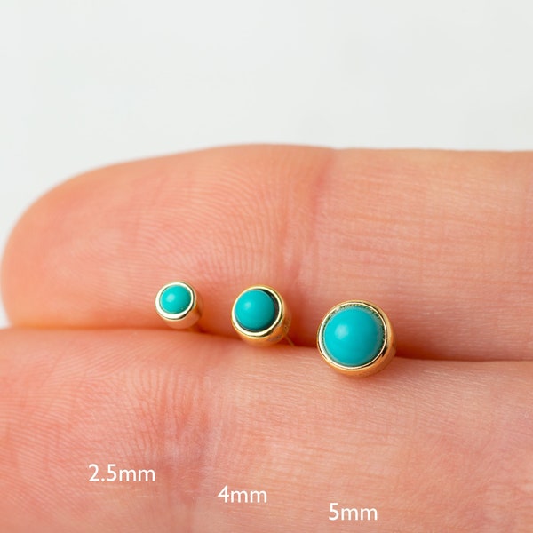 Petites puces d'oreilles turquoises - Petites boucles d'oreilles turquoises - Petites puces d'oreilles - Petites puces d'oreilles - Petites boucles d'oreilles en or - Puces d'oreilles en or