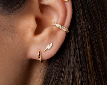 Pendientes de pernos de relámpago diminutos - Pendientes de pernos de oro - Pendientes de oro delicados - Sementales de relámpagos de oro - Pendientes diminutos - Sementales minimalistas -