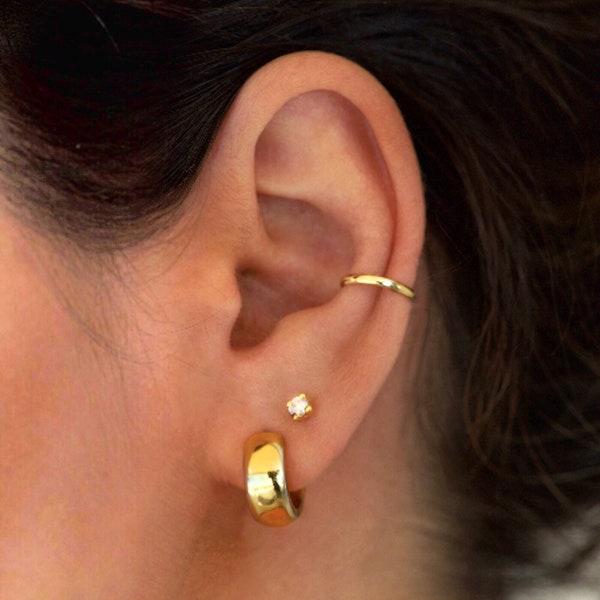 Dünne, zierliche Ohrklemme – Conch-Ohrklemme – Ohrklemme ohne Piercing – Goldene Ohrklemme – Zierlicher goldener Ohrring – Einfache Band-Ohrklemme – Fake-Piercing