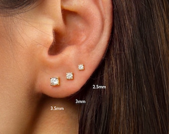 Dainty diamond studs - Tiny earrings - Dainty cz studs - Gold studs - Delicate earrings - Minimal studs - Minimalist studs - Gold tiny studs