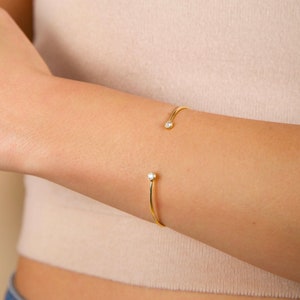 925 Sterling Silber Armreif - Offenes CZ Manschette Armband - Zierliches offenes Manschette Armband - Verstellbares Armband - Zierliches Goldarmband