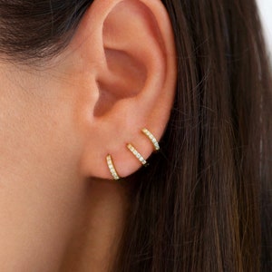 Tiny hoop earrings - Gold huggies - Tiny gold hoops - Small hoop earrings - Cartilage hoops - Tiny hoops - Gold hoop earrings - Small hoops