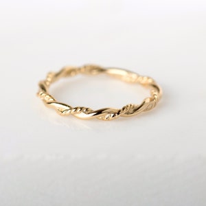 Bague tresse - Bague fine en or - Bague superposable - Bague minimaliste - Bague superposable - Bague fine - Bague fine en or - Petite bague - Bague minimale